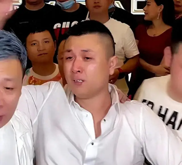 安徽十大网红粉丝排行榜(安徽卖酒的网红杨哥哥)