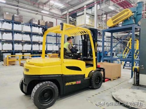 嘉定区电瓶叉车排名前十(嘉定区电瓶叉车10吨)