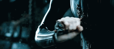 吸血鬼电影排行榜(十部顶级吸血鬼电影)插图26 吸血鬼电影排行榜(十部顶级吸血鬼电影)插图26