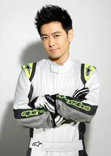 台湾十大最帅明星男星排行榜(台湾最帅男明星名单大全)插图3 台湾十大最帅明星男星排行榜(台湾最帅男明星名单大全)插图3