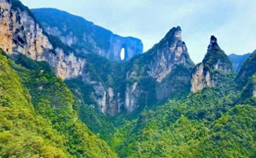 湖南游玩十大景点排行榜(湖南周边景点必去十大景点)插图20