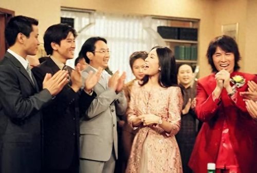 香港经典十大电视剧排行榜(亚视50部经典剧集)插图8 香港经典十大电视剧排行榜(亚视50部经典剧集)插图8