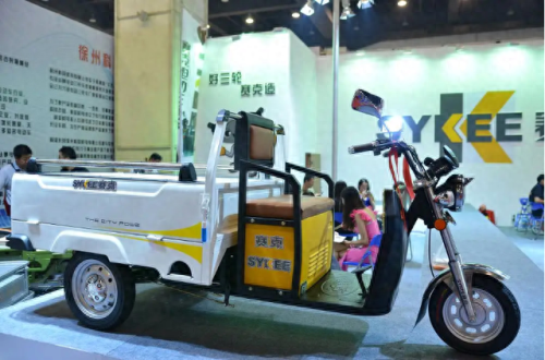 三轮电车全国排名前十(最小的津美达老年三轮电车)插图