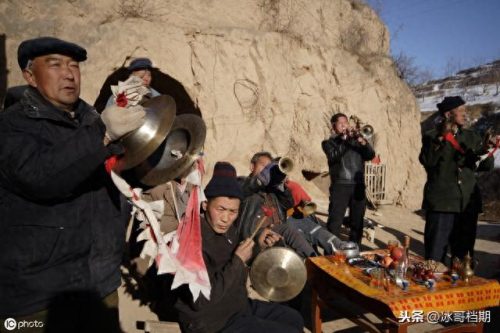 十大欢快唢呐歌曲排行榜(有气势的唢呐歌曲)插图