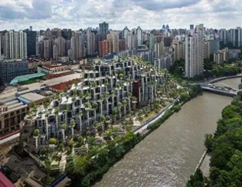 中国十大丑陋建筑(中国十大丢脸雕像)插图3