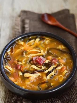 菏泽面包加盟店排名前十(仟吉面包加盟店)