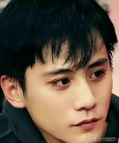 十大素人帅哥排行榜第一(80后公认帅哥前十名)插图27 十大素人帅哥排行榜第一(80后公认帅哥前十名)插图27