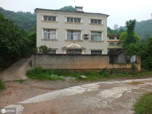 广西十大风水名人排行榜(广西各县风水留题诗)插图2 广西十大风水名人排行榜(广西各县风水留题诗)插图2