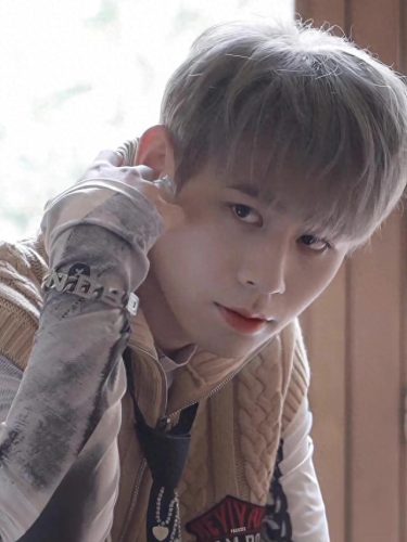 十大电竞最帅选手排行榜(电竞最厉害最帅的选手)插图1