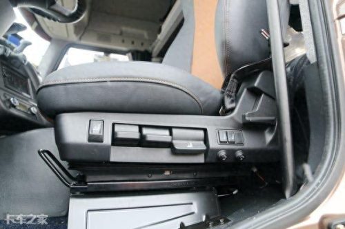 十大不减速货车排行榜图片(10万以内货车排行榜)插图23 十大不减速货车排行榜图片(10万以内货车排行榜)插图23