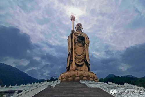 全国最高的十大佛像排行榜(国内最有名的十大佛像)插图6