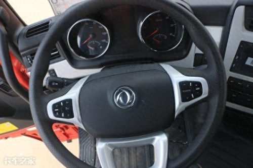 十大不减速货车排行榜图片(10万以内货车排行榜)插图6 十大不减速货车排行榜图片(10万以内货车排行榜)插图6