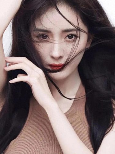 十大巨星抖音话题排行榜(抖音最火的八大巨星)插图3 十大巨星抖音话题排行榜(抖音最火的八大巨星)插图3