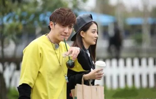 患上了抑郁症离开这个世界(患上抑郁症怎么办)插图