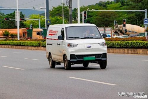 十大电动面包车排行榜最新(十大最佳电动面包车)插图3