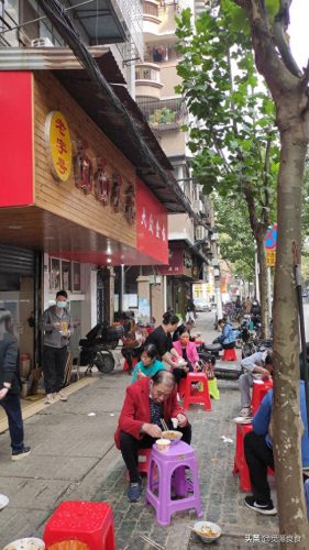 武汉十大自助早餐店排行榜(武汉最有名的早餐店)插图10