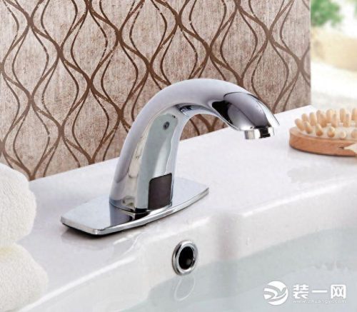 感应水龙头十大品牌排行榜(洗菜盆水龙头十大品牌)