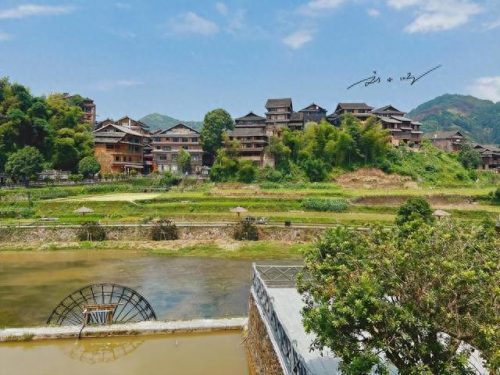 广西附近省份旅游景点(广西有山有水旅游景点)插图1