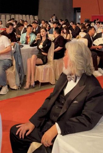 美人私语(女性艺人写真大片)插图2