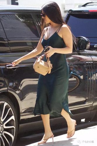 新款人字拖十大品牌排行榜(高档人字拖品牌)插图14