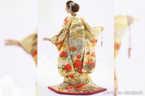 十大最贵的和服品牌排行榜(最贵的女士内衣的品牌)插图4 十大最贵的和服品牌排行榜(最贵的女士内衣的品牌)插图4