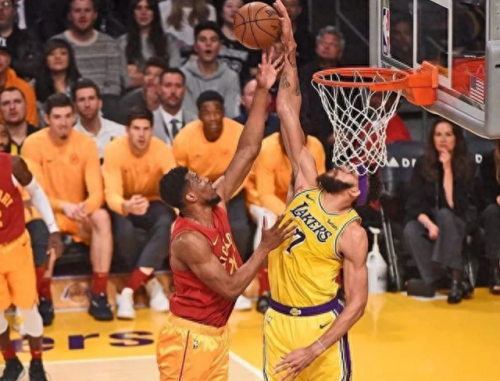 手抓球十大排行榜(一只手抓九个球)插图5 手抓球十大排行榜(一只手抓九个球)插图5