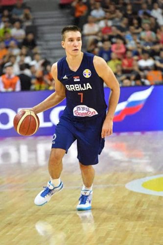 世界上篮球巨星排名前十(篮球巨星120万大奖视频)插图3