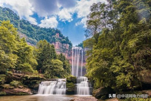 廊坊商用光伏发电排名前十(中国光伏十大巨头排名)插图1
