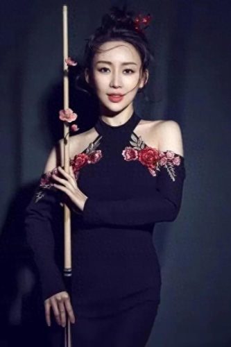 十大好身材女明星排行榜(十大魔鬼身材网红)插图12