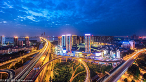 武汉十大名盘商场排行榜(融创茂商场武汉)插图1