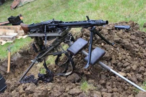 十大恐怖霰弹枪排行榜图片(现在十大最强的霰弹枪)插图