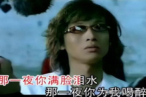 年度十大恶心歌曲排行榜(震撼人心的歌曲排名前十)插图2