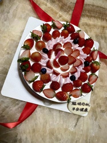 国外十大蛋糕店品牌排行榜(十大奢华蛋糕品牌)插图2