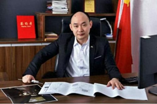 铸铝门十大品牌排行榜图片(铸铝门的十大品牌)插图