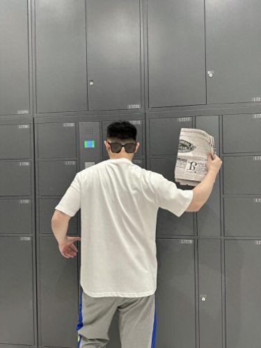 十大热门手绘T恤排行榜(手绘t恤100种图片)插图9