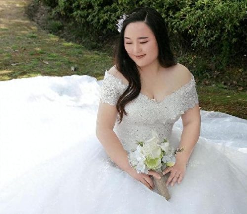 抖音十大胖女神排行榜(抖音十大唱歌女神)插图3 抖音十大胖女神排行榜(抖音十大唱歌女神)插图3