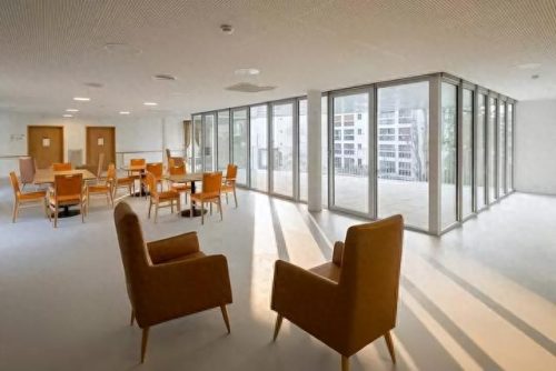 法国十大养老院排行榜(海外顶级养老院)插图49