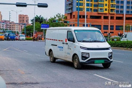 十大电动面包车排行榜最新(十大最佳电动面包车)插图2