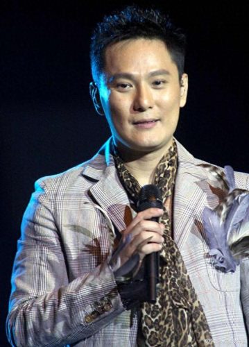 男生十大必点歌曲排行榜(男人必唱的十大歌曲)插图1