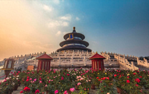 最新的十大景点排行榜图片(中国最好十大景点图片)