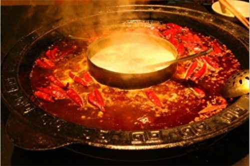 沙坪坝火锅桌排名前十(沙坪坝火锅排行榜)插图7 沙坪坝火锅桌排名前十(沙坪坝火锅排行榜)插图7