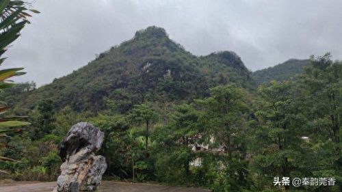 阳春凌霄岩(阳春凌霄岩图片)插图1