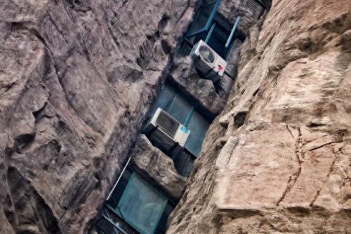 中国十大丑陋建筑(中国十大丢脸雕像)插图16