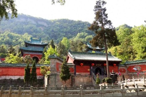 中国古典诗词诗人排名前十(古代诗词最经典的诗人)插图8