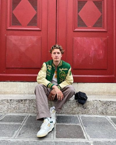 棒球外套品牌十大排行榜(棒球外套品牌排行)插图4 棒球外套品牌十大排行榜(棒球外套品牌排行)插图4