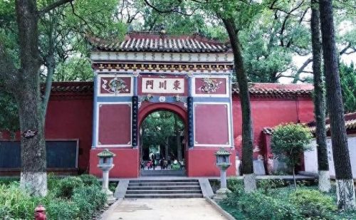 湖南游玩十大景点排行榜(湖南周边景点必去十大景点)插图7