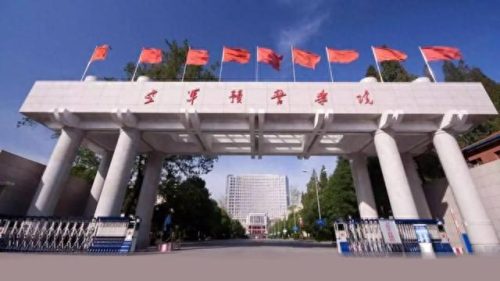中国十大航空公司排行榜(中国十大最好航空公司)插图3