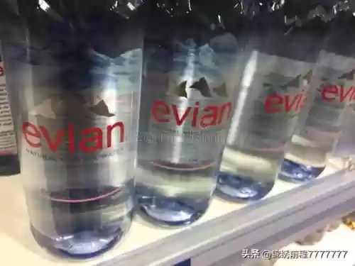 矿泉水十大品牌(中国十大矿泉水排名水)插图1