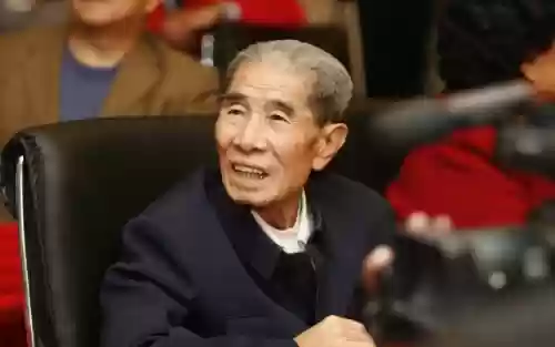 相声界全国十大笑星(相声《吹牛》)插图6