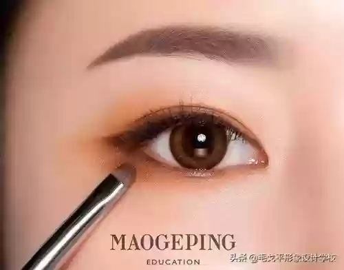 眼影十大画法(平价眼影推荐)插图22